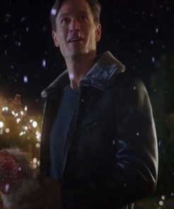 A Very Charming Christmas Town Sawyer Larsen Leather Jacket Free Shipping UK USA France